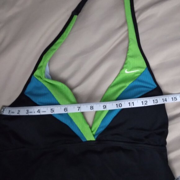 Nike halter tankini bathing suit top - Picture 4 of 7